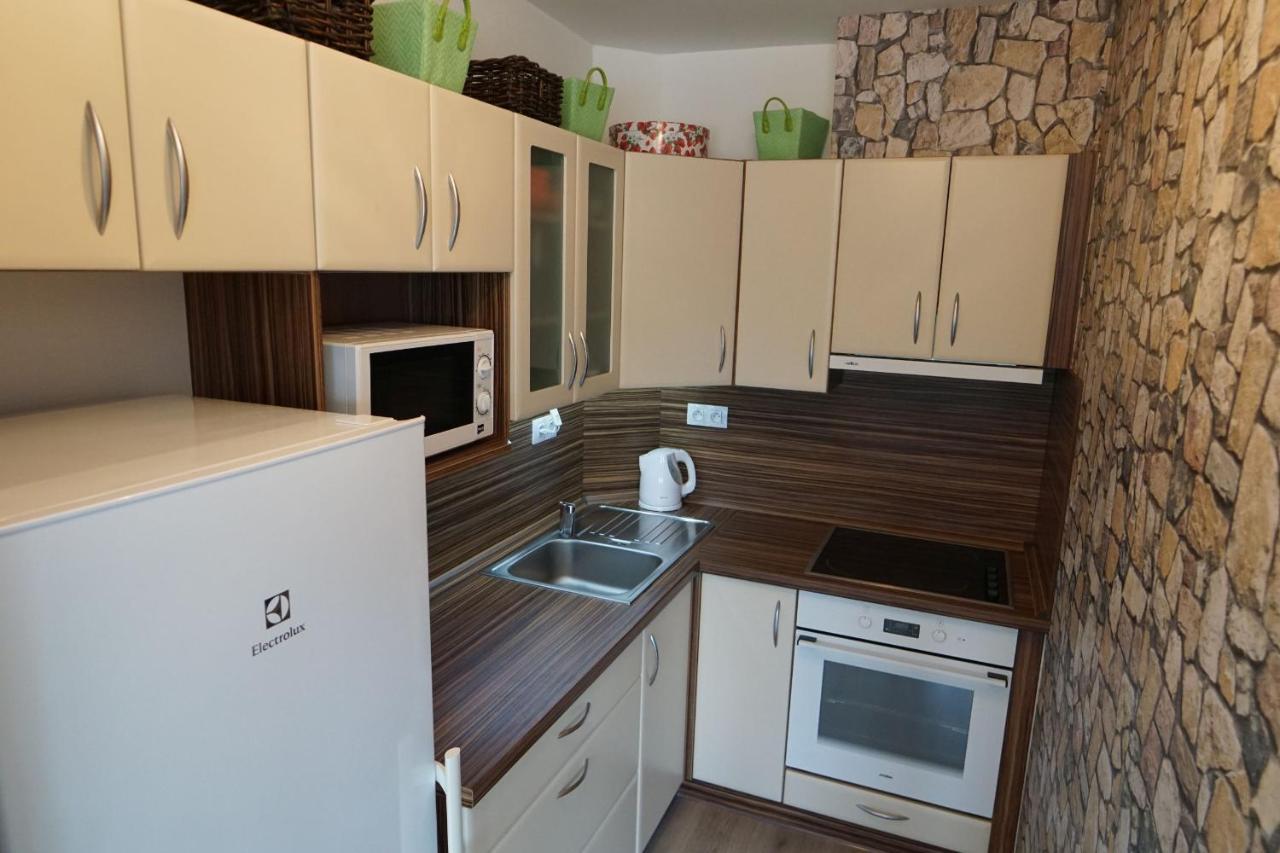 Apartman Mokra Luka 02 Trebon Apartment Luaran gambar
